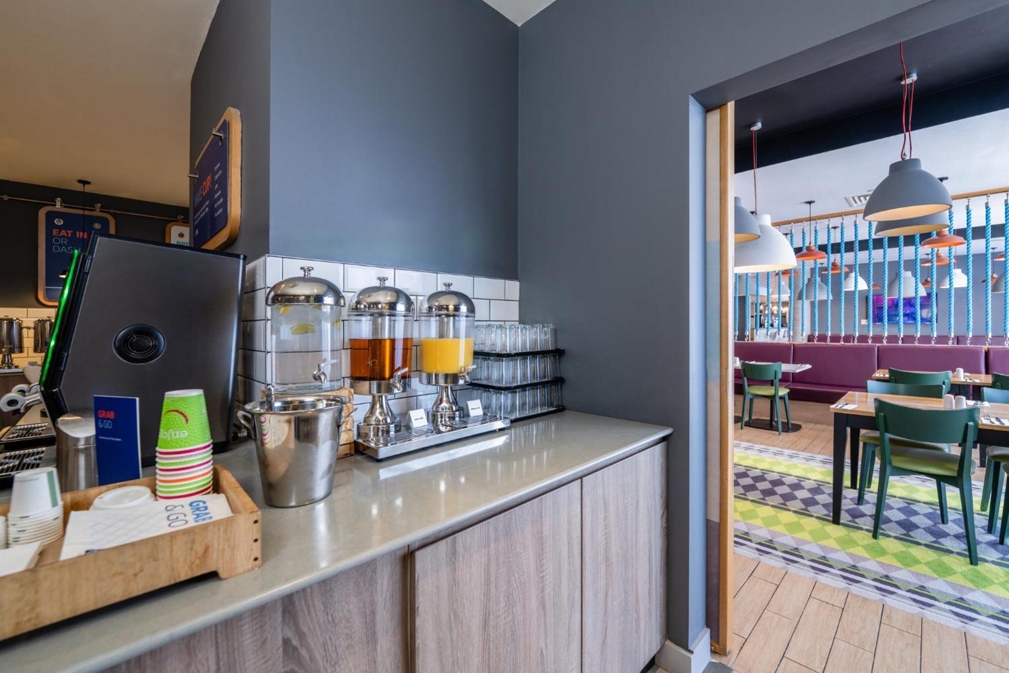 Holiday Inn Express Aberdeen Airport By Ihg Dyce Luaran gambar